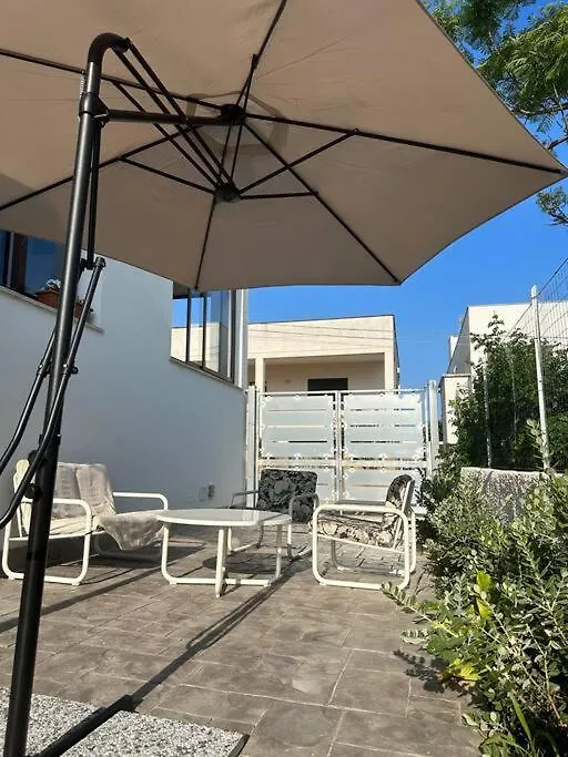 Apartment Lamarticata-Likeshome Streetview Triscina